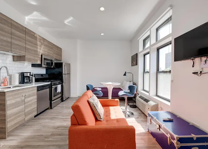 Second Floor By 747 Lofts Hotel Chicago